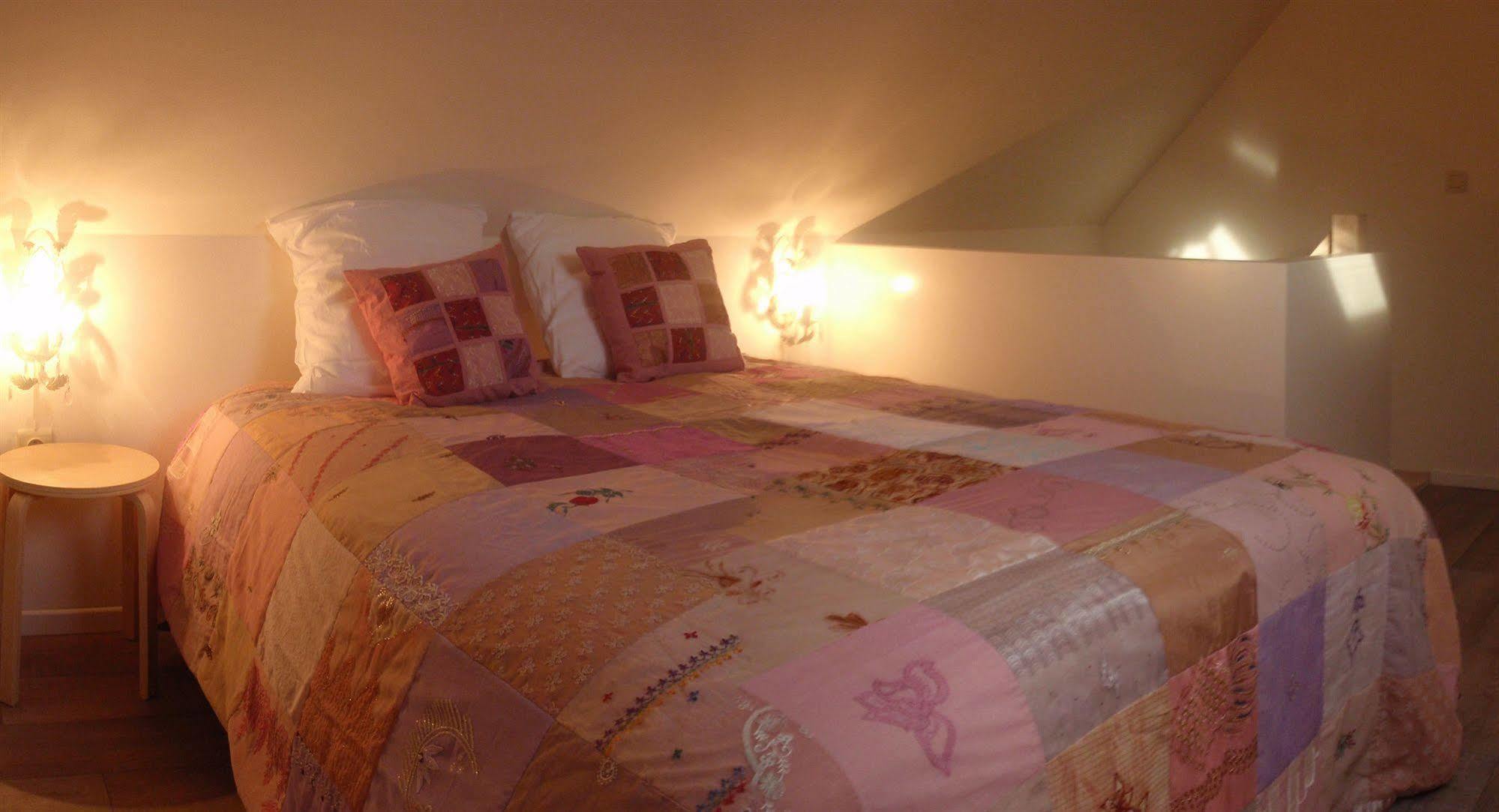 Atlas Private Guesthouse Брюгге Экстерьер фото