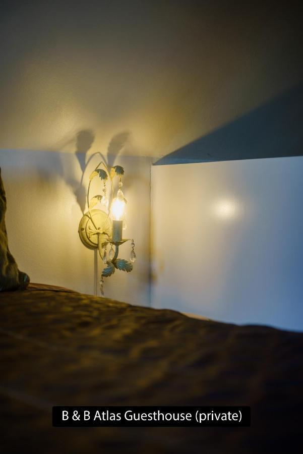 Atlas Private Guesthouse Брюгге Экстерьер фото